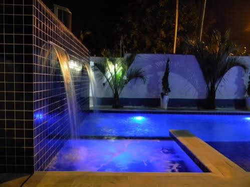 Vistazul - Piscina Climatizada - Pe Na Areia Bertioga